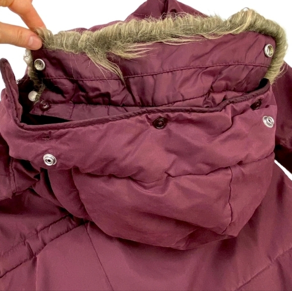 Abercrombie and Fitch Y2K Winter Coat Fur Hood Size Small - Picture 9 of 9